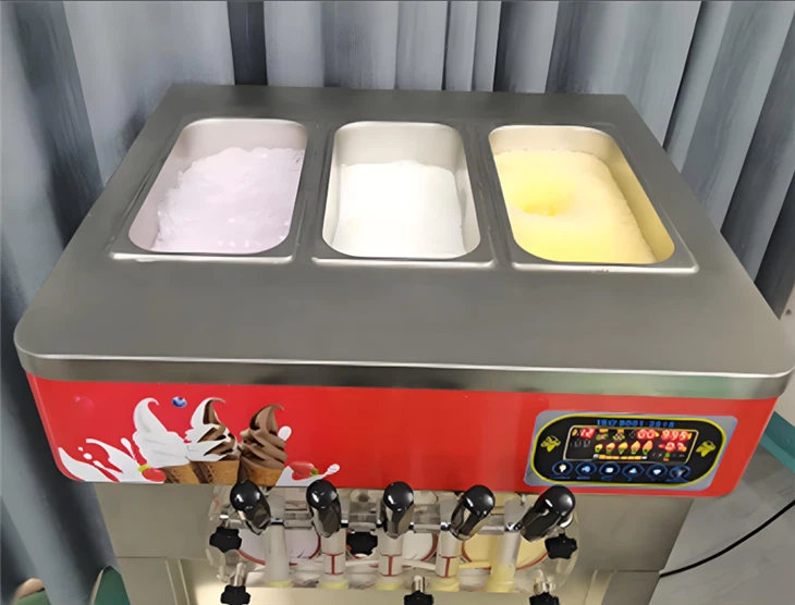Maker Soft Ice Cream Machine